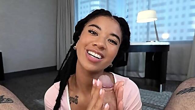 ManoJob Ameena Green Fitness Dick In Her Hands FA
