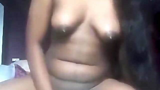 Txxx Masturbazione Femminile, Masturbazione Con Squirt, In Solitaria Squirt