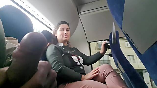 Tette Grandi Pompino, Autobus Pubblico, Seduce Amatoriale