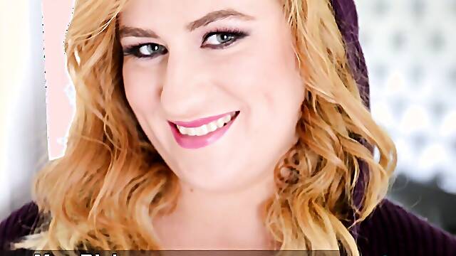 Mya Blair: Electro Stimulation Of Big Tits