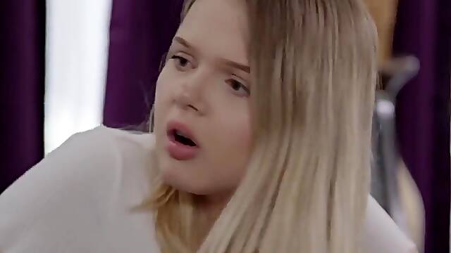 Grande E Piccolo, Lesbiche Professoressa