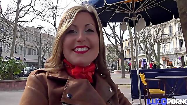 Andrea, Estheticienne Coquine, Se Fait Baiser Dans Tous Les Sens 15 Min