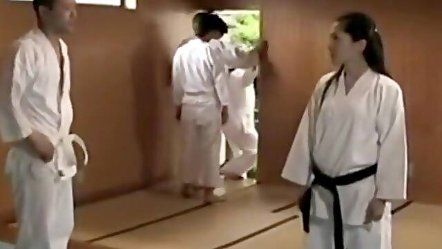 Maestra E Studente, Karate Giapponese