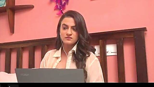 Desi Bhabhi Ke Sath Sex Part 2