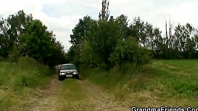 Nonna Vecchi E Giovani, Nonna Fa La Puttana