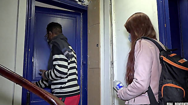 Interrazziale Grossa, Amico A Sorpresa