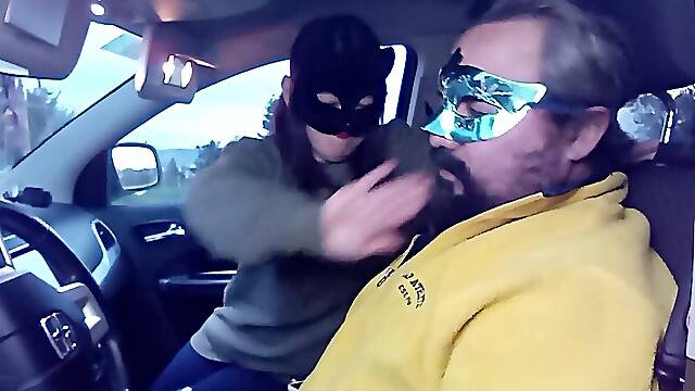 Face spanking in the Car